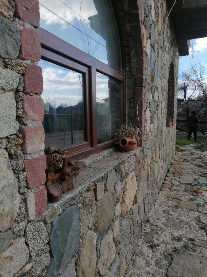 Лилянината Къща Villa Kalofer Exterior photo